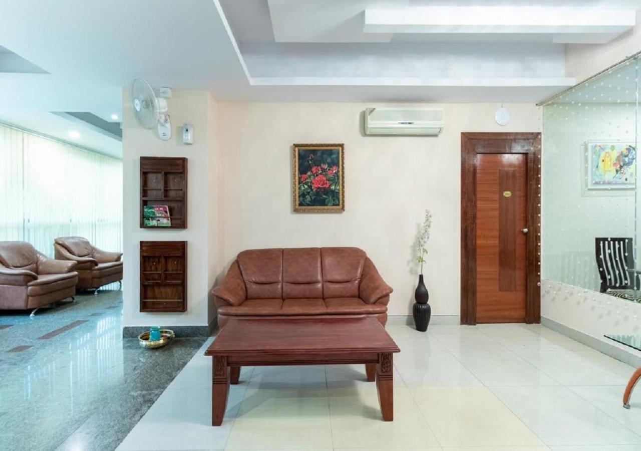 Capital O 46966 Apollo 27 Hotel Bangalore Luaran gambar